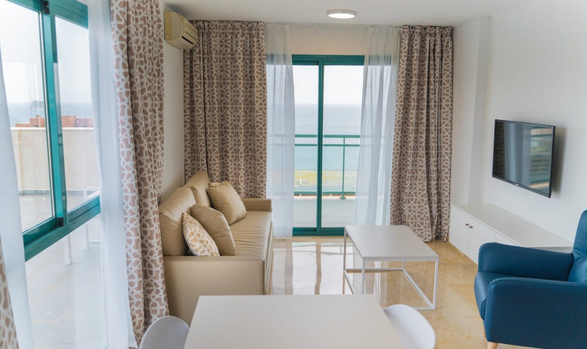 Ático vista al mar 2/4 personas Apartamentos Magic Atrium Beach Villajoyosa Ático vista al mar 2/4 personas Apartamentos Magic Atrium Beach Villajoyosa